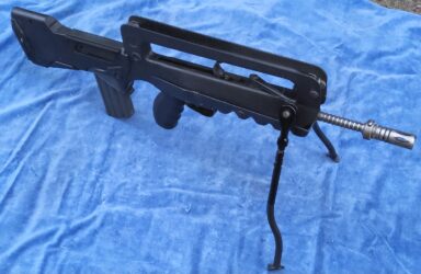 Famas F1  (onklaar) - Afbeelding 7